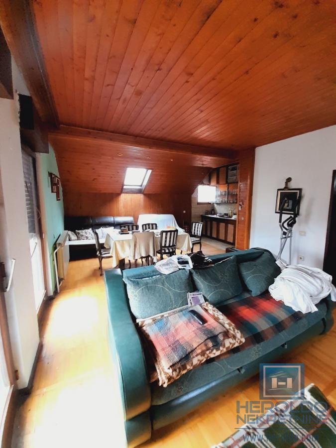 Kuća u Ćupriji na odličnoj lokaciji - prodaja 8