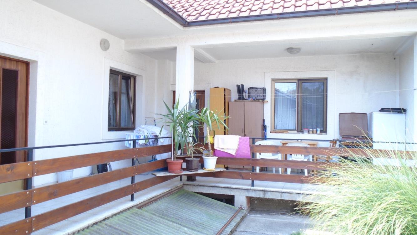 Kuća u širem centru Jagodina (prodaja) 10