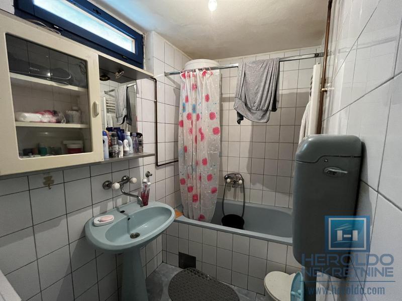 Kuća u širem centru na prodaju 5