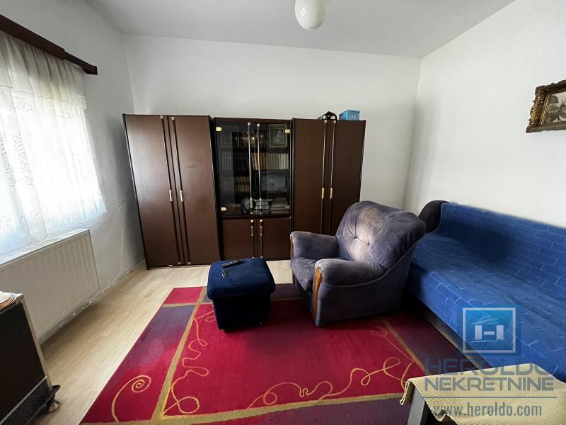 Kuća u širem centru na prodaju 4