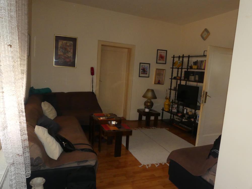 Kuća u strogom centru Jagodine 7