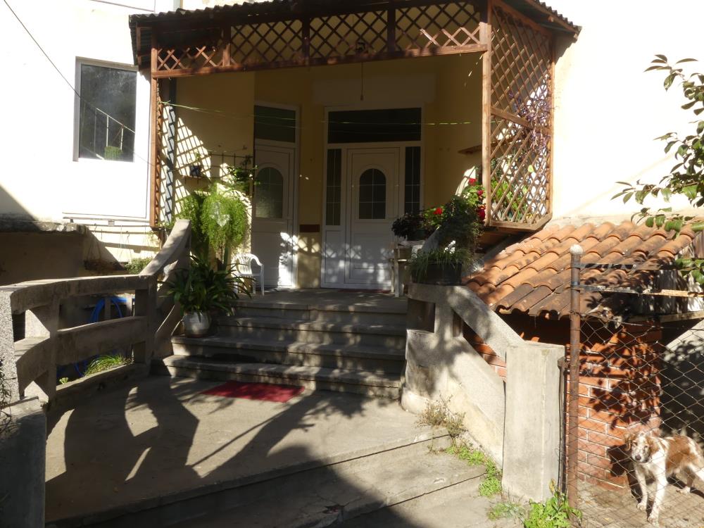 Kuća u strogom centru Jagodine 11