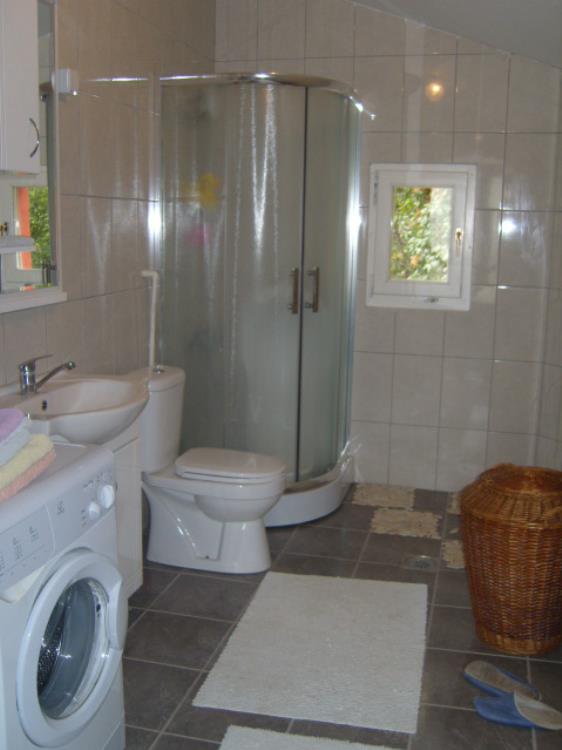 Legalizovana komforna kuća 4