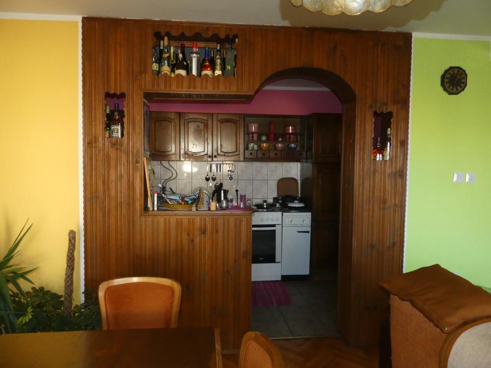 Legalizovana kuća na sprat 2