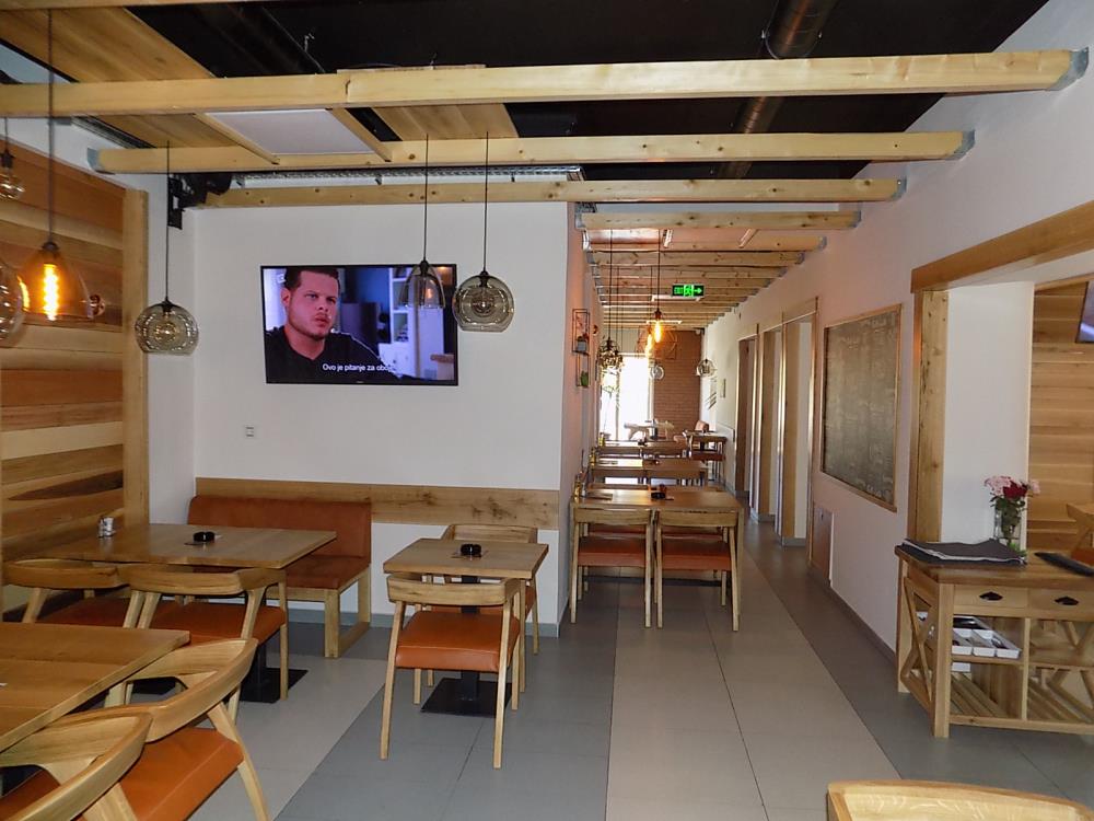 Lokal kod srednjih škola-pod zakupom oba lokala 3