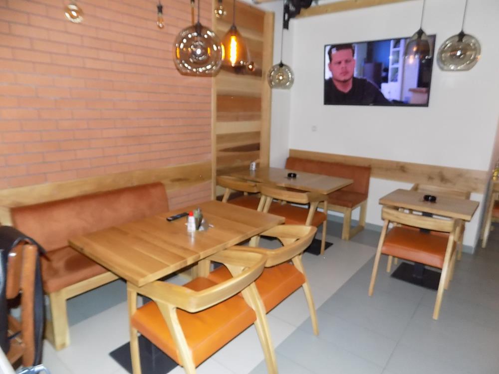 Lokal kod srednjih škola-pod zakupom oba lokala 4