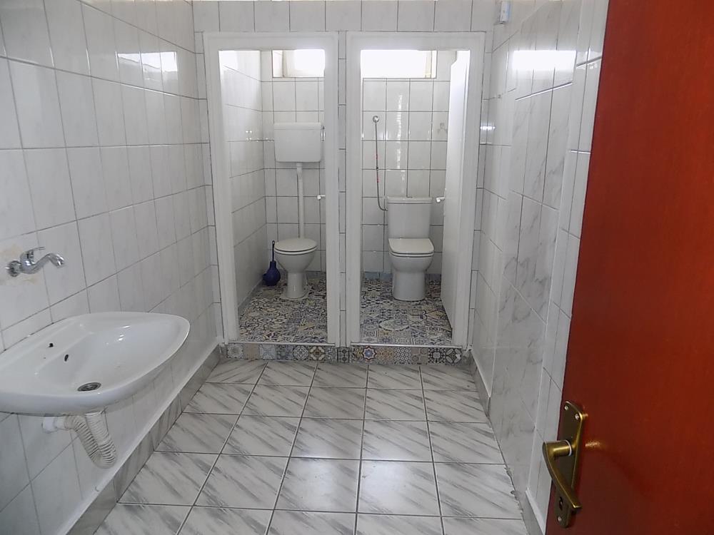 Lokal na lepoj lokaciji 12