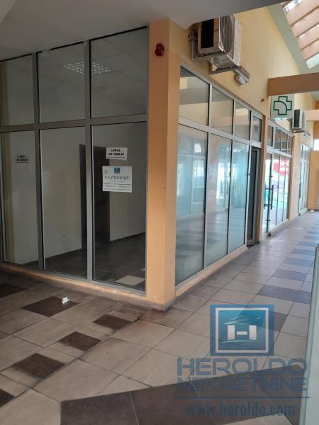Lokal u centru u TC Most 2
