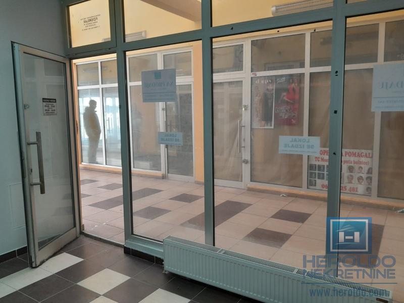 Lokal u centru u TC Most 4