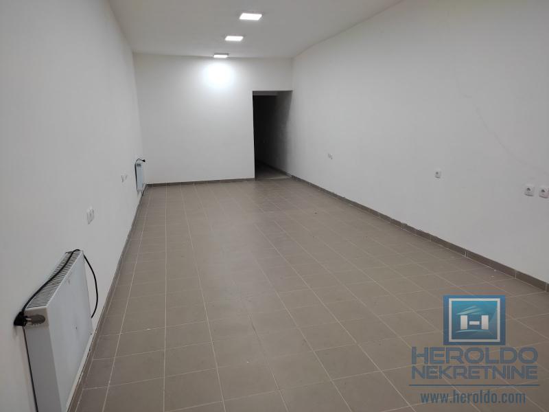 Lokal u sirem centru Jagodine 2