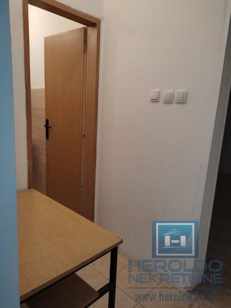 Lokal u sirem centru Jagodine 3