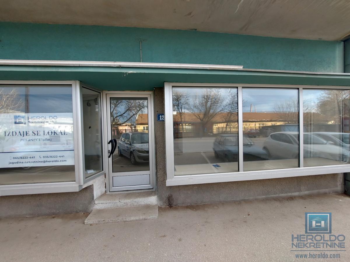 Lokal za izdavanje u širem centru Jagodine 3