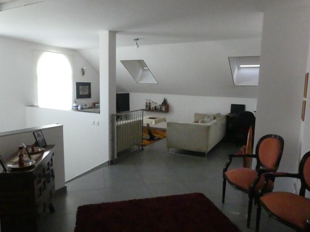 Lux sređena kuća, useljiva 22