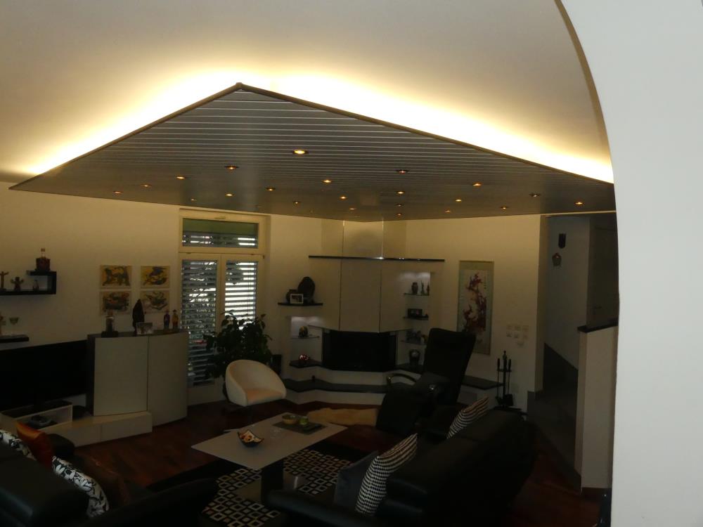 Lux sređena kuća, useljiva 33