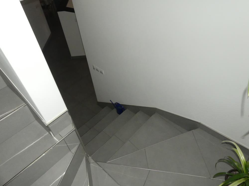 Lux sređena kuća, useljiva 17