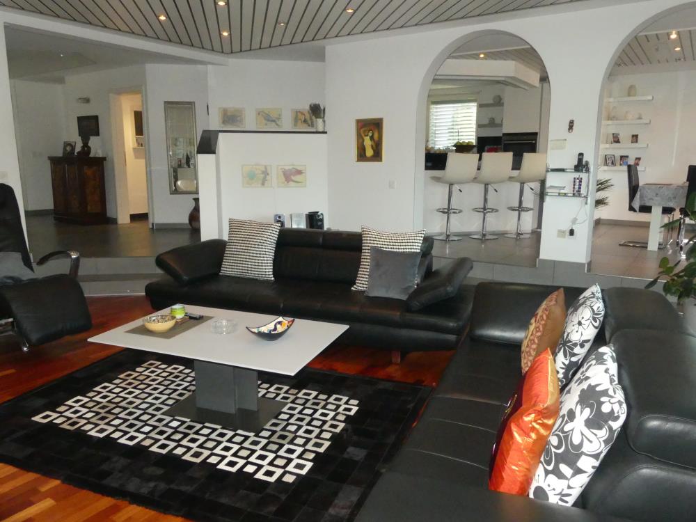 Lux sređena kuća, useljiva 7