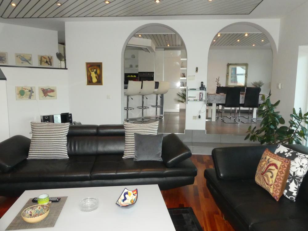 Lux sređena kuća, useljiva 8