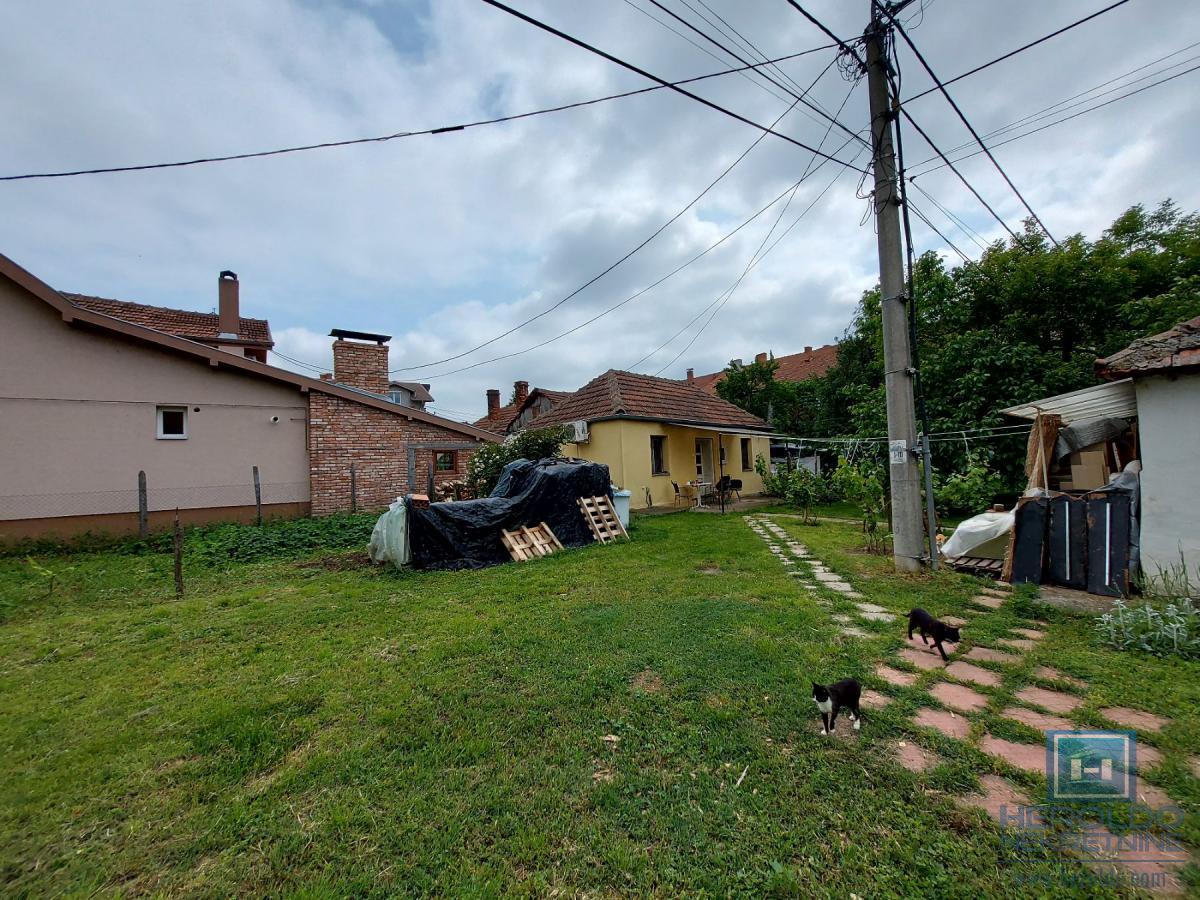 Manja kuća kod Akva Parka 9