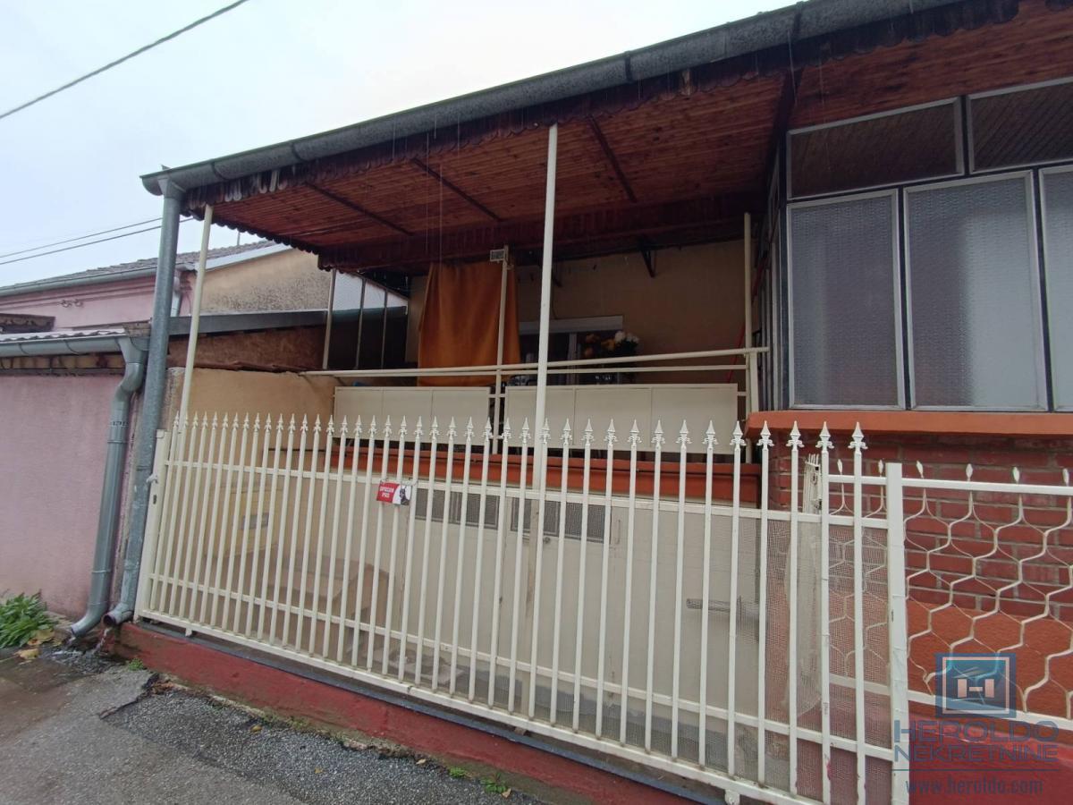 Manja, prizemna kuća 23