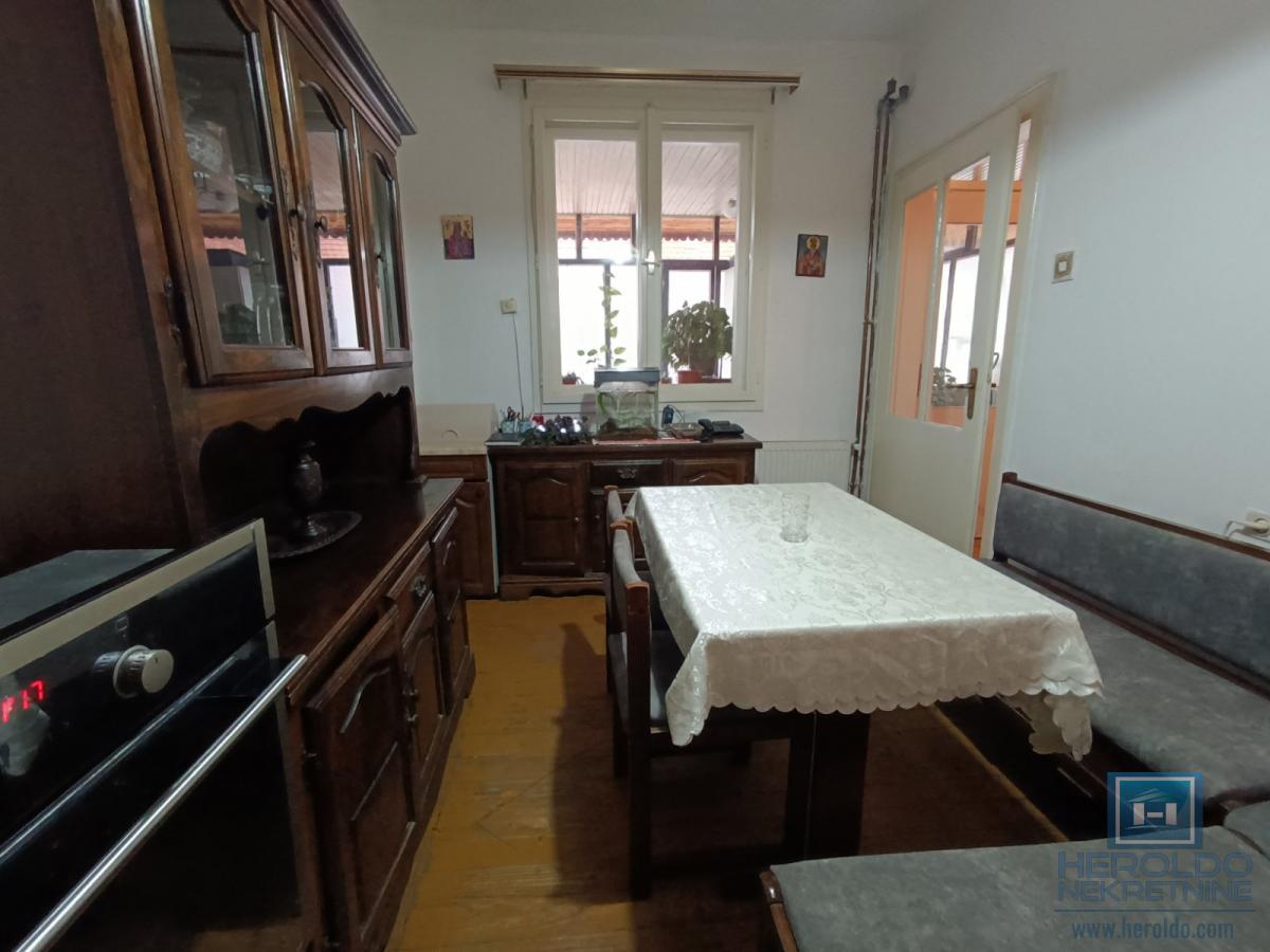 Manja, prizemna kuća 5