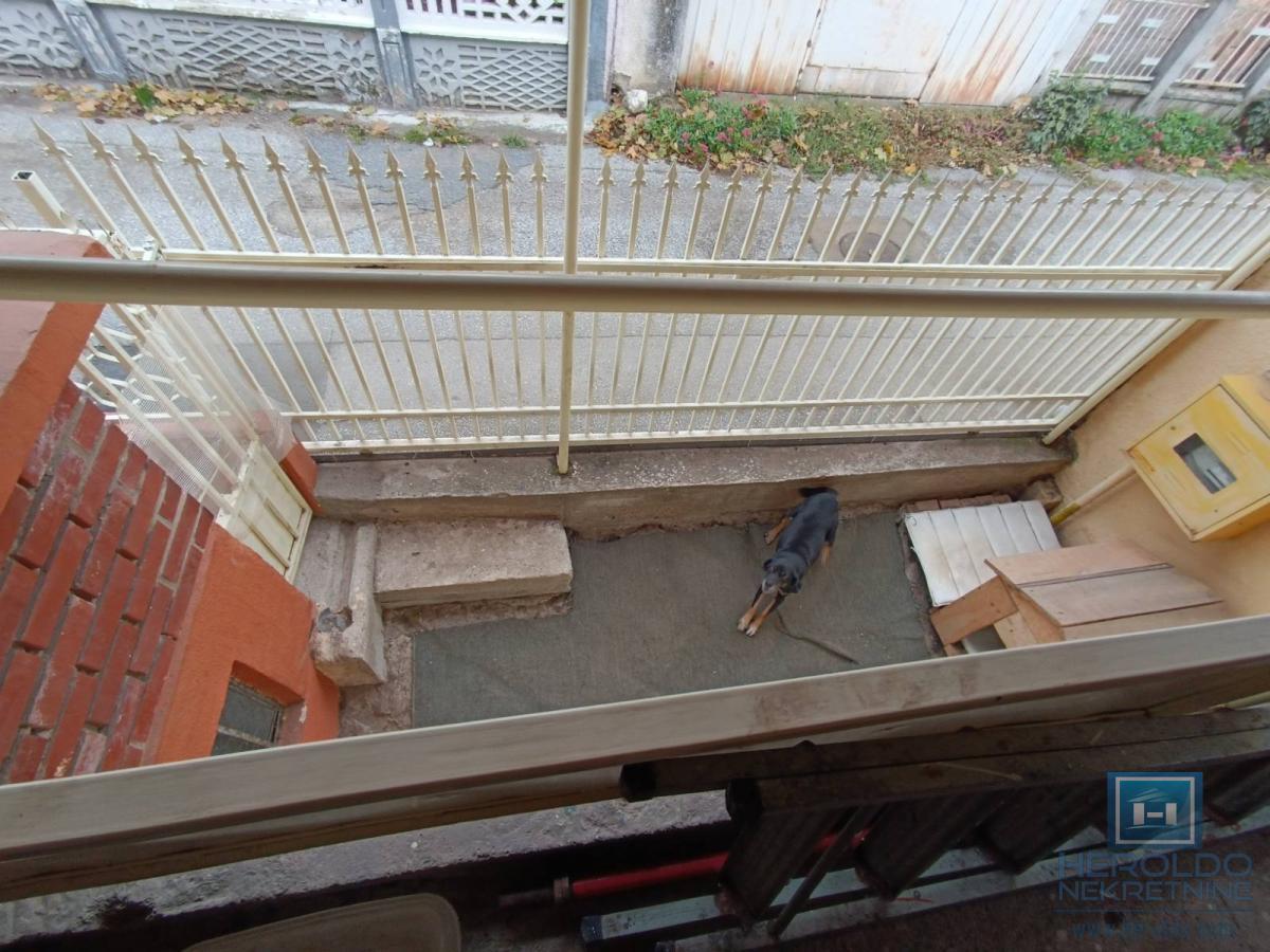 Manja, prizemna kuća 17