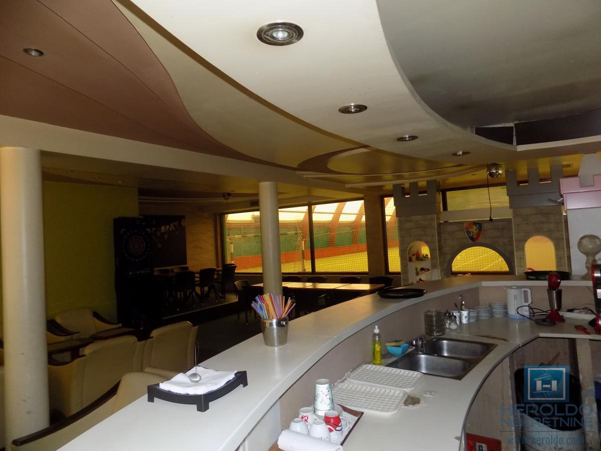 NA PRODAJU – BALON ZA FUDBAL SA KOMPLETNIM INVENTAROM 5