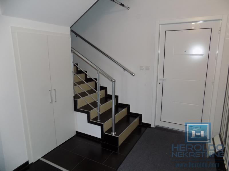 -Na prodaju dupleks/stan u novogradnji 8