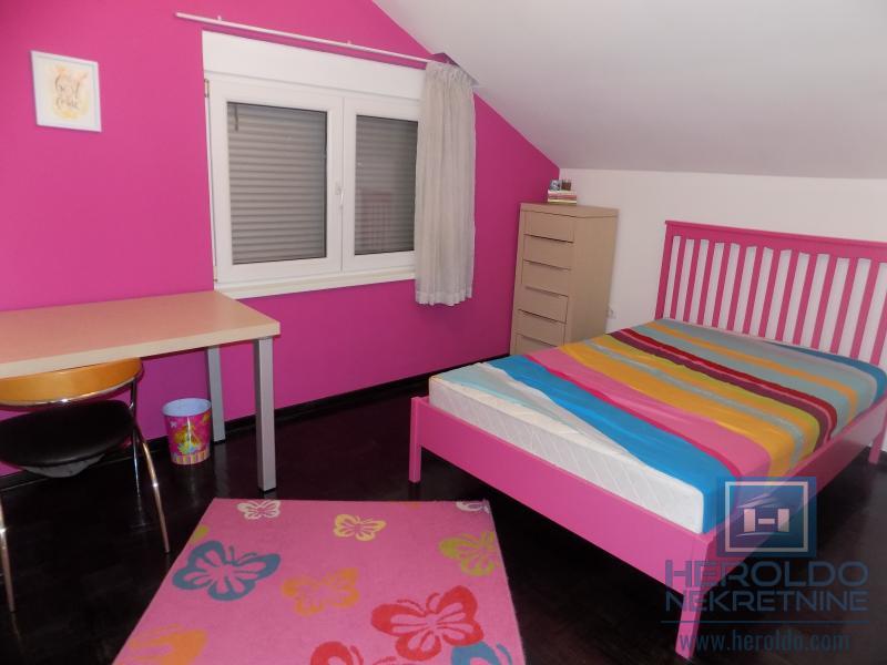 -Na prodaju dupleks/stan u novogradnji 28