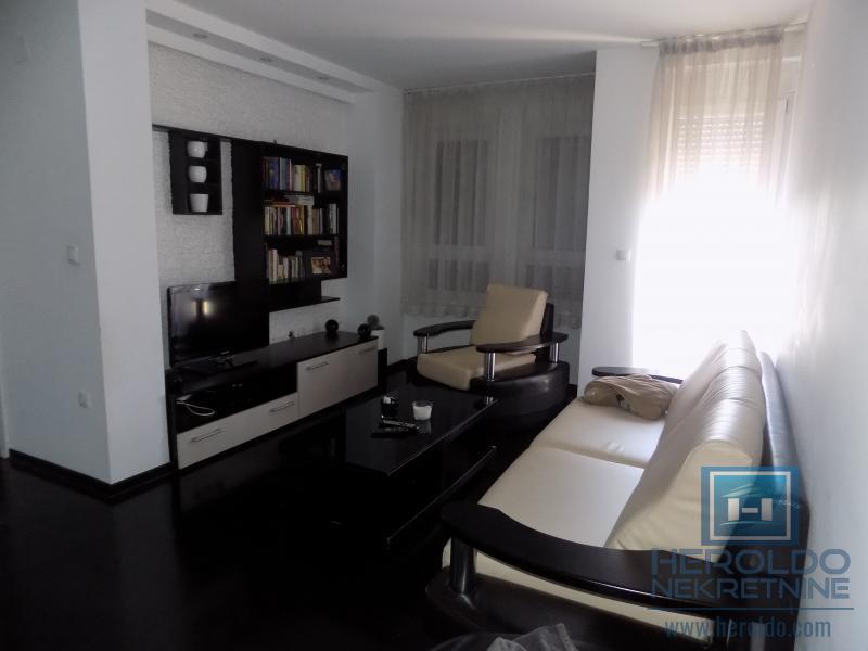 -Na prodaju dupleks/stan u novogradnji 10