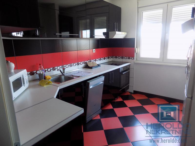 -Na prodaju dupleks/stan u novogradnji 15