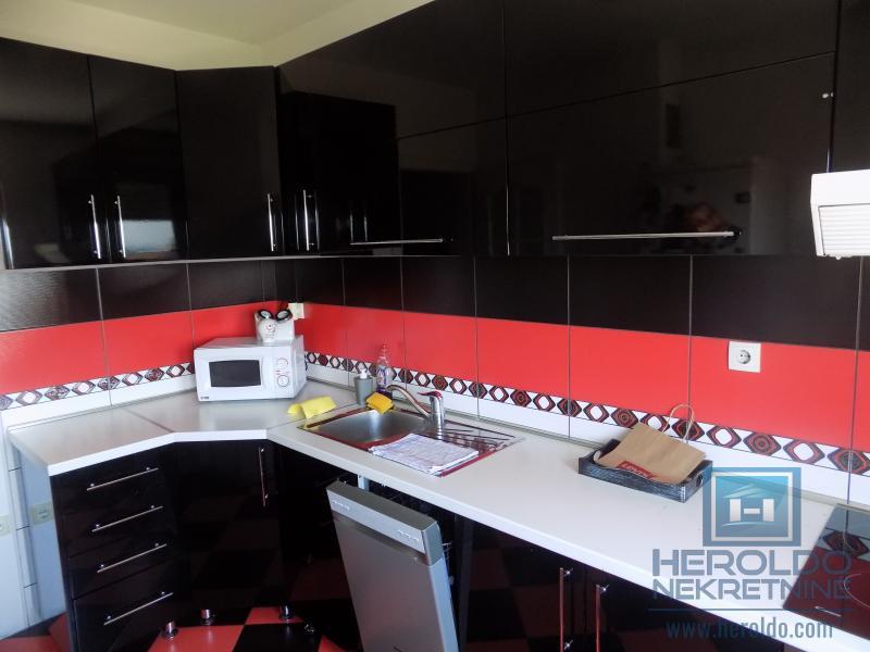 -Na prodaju dupleks/stan u novogradnji 16