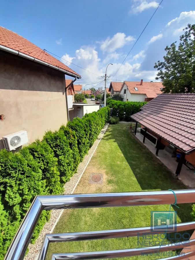 Na prodaju kuća u Ćupriji 60