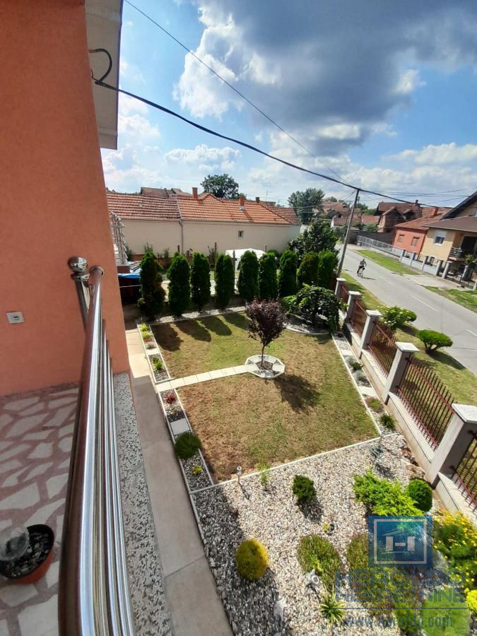 Na prodaju kuća u Ćupriji 62