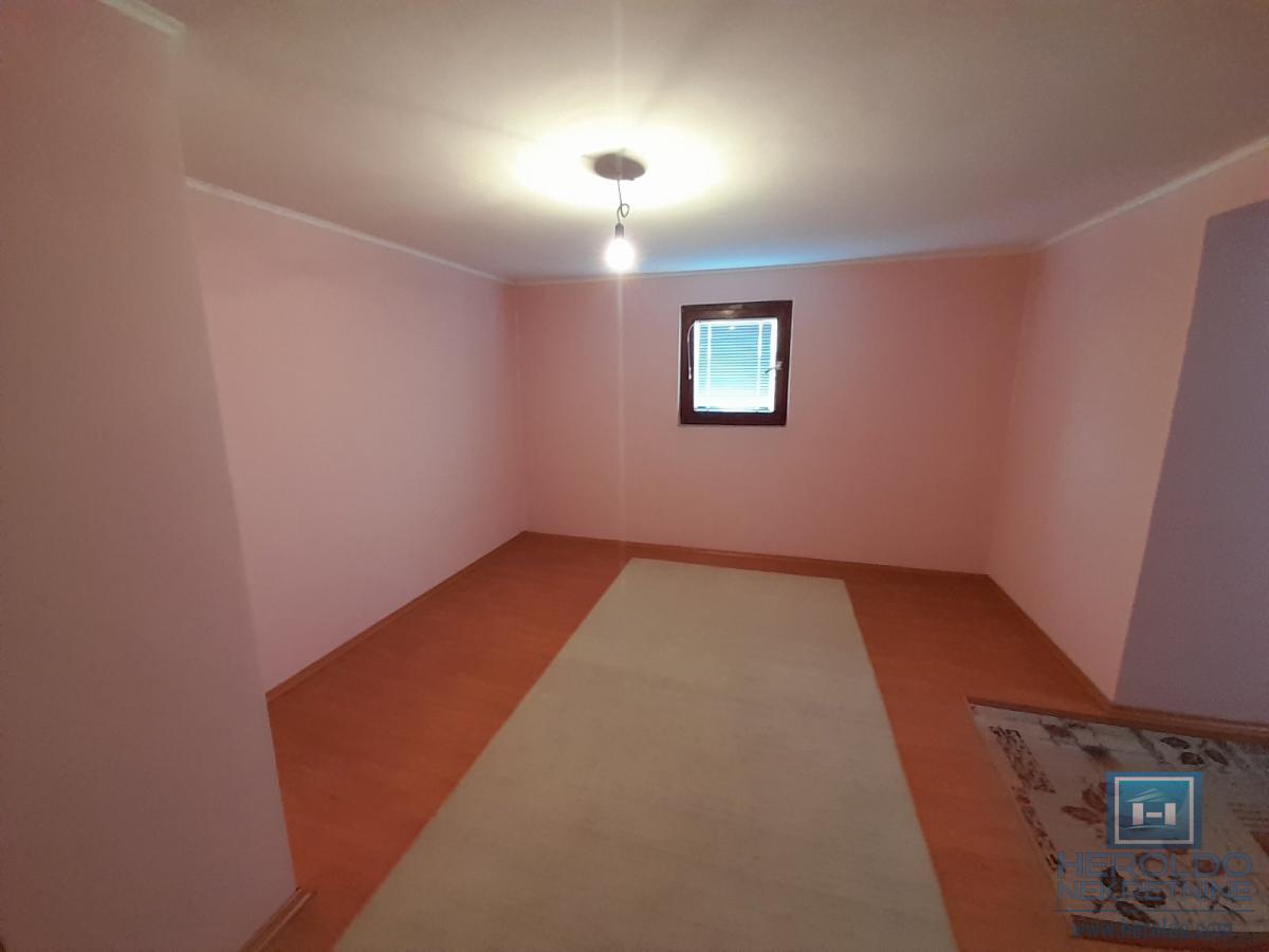 Na prodaju kuća u Ćupriji 66