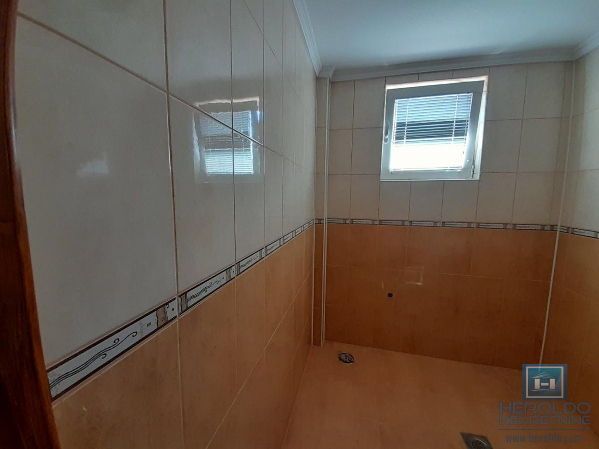 Na prodaju kuća u Ćupriji 51