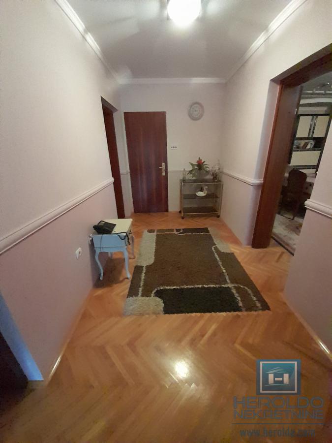 Na prodaju kuća u Ćupriji 15