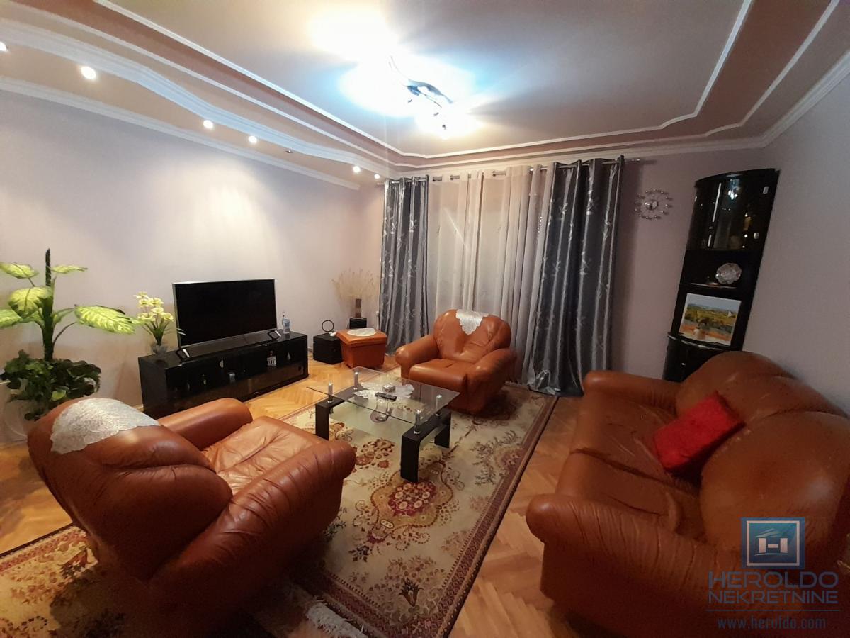 Na prodaju kuća u Ćupriji 18