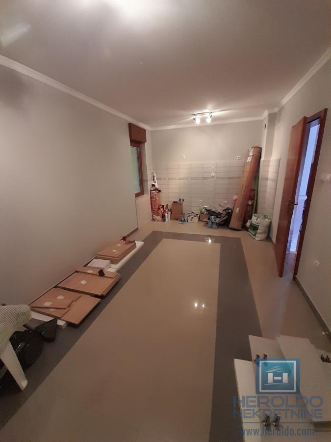 Na prodaju kuća u Ćupriji 34