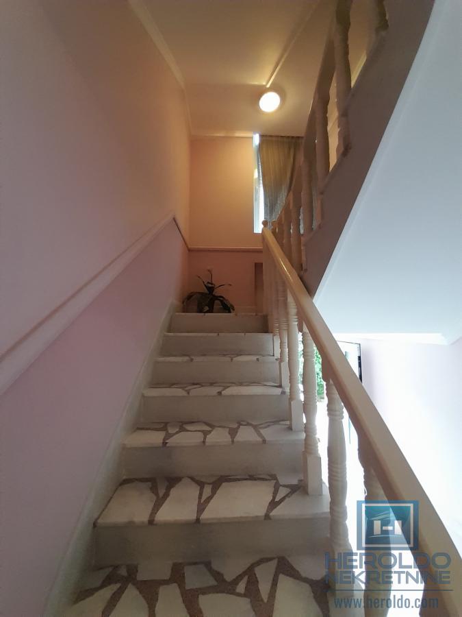 Na prodaju kuća u Ćupriji 35