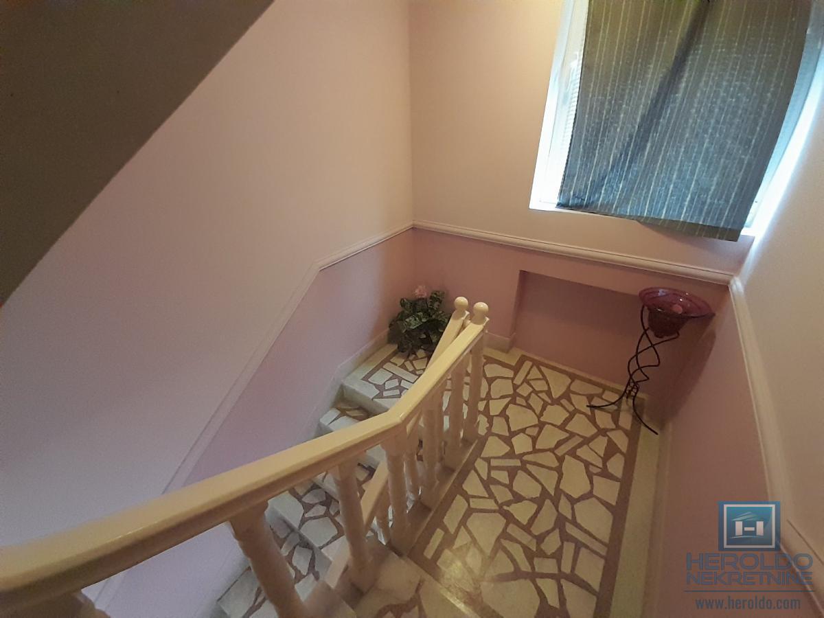 Na prodaju kuća u Ćupriji 37