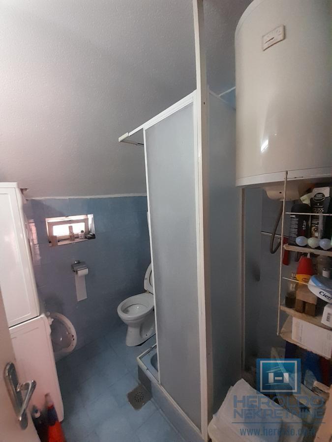 Na prodaju kuća u Ćupriji 28