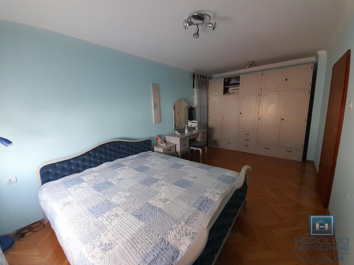 Na prodaju kuća u Ćupriji 39