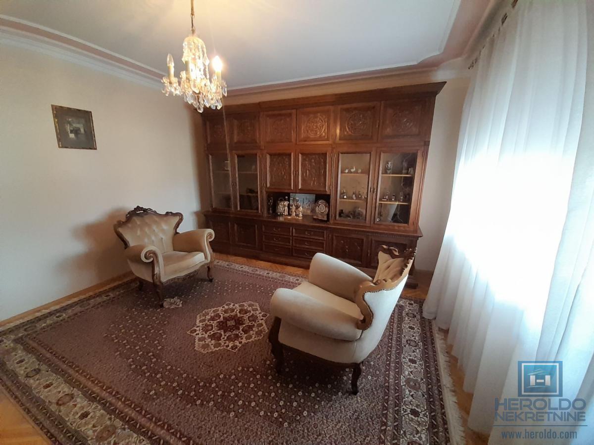 Na prodaju kuća u Ćupriji 45