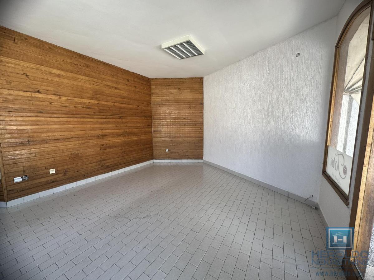 Na prodaju lokal u centru Ćuprije 1