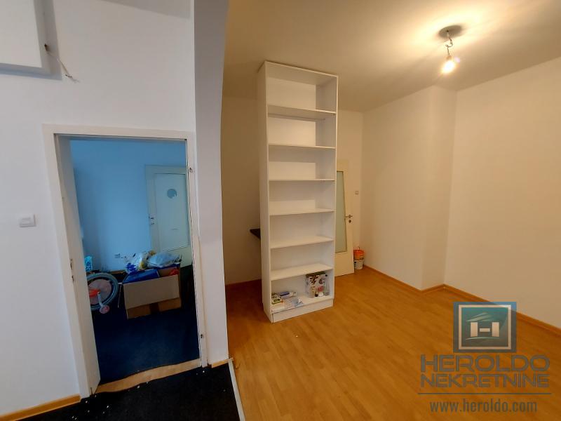 Na prodaju lokal u Jagodini 2