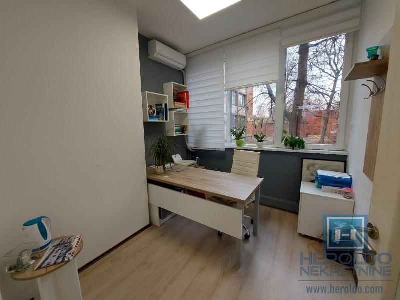 Na prodaju lokal u Jagodini 11