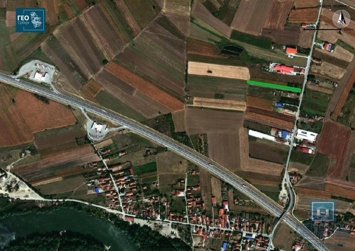 Na prodaju plac u Ćupriji 2