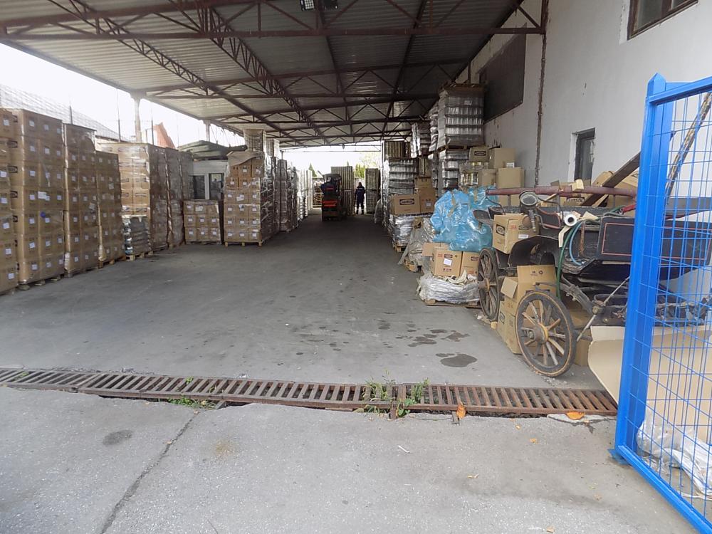 Na prodaju poslovni objekat 25