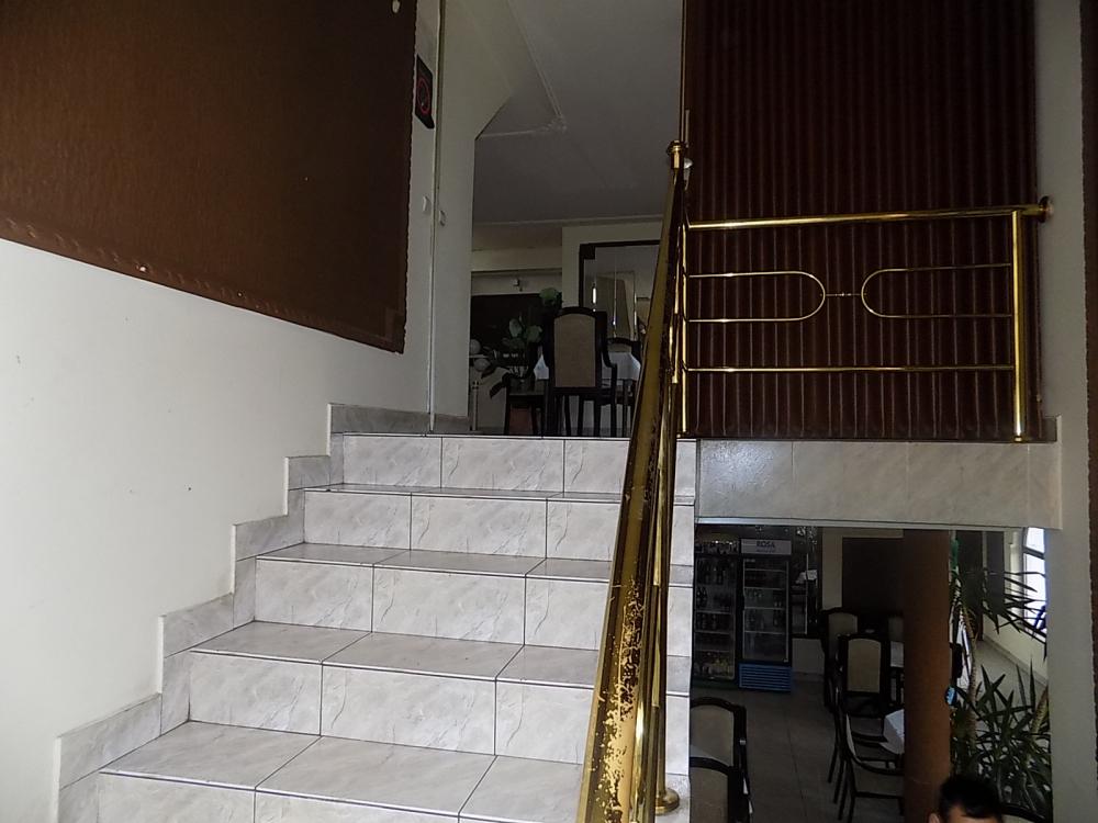 Na prodaju poslovni objekat 4