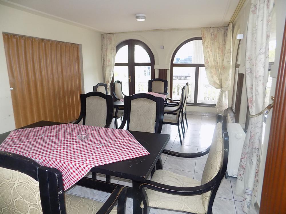 Na prodaju poslovni objekat 6